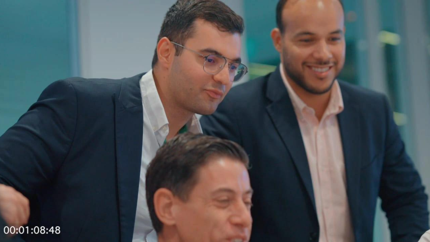 Khalid Samara collaborating with colleagues at Boehringer Ingelheim